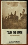 Touch the Earth par Mac Luhan