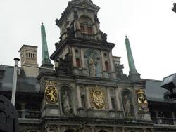 L'Htel de ville d'Anvers par Jan Lampo
