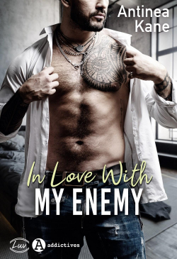 Hurt (In Love With my Enemy) par Antinea Kane