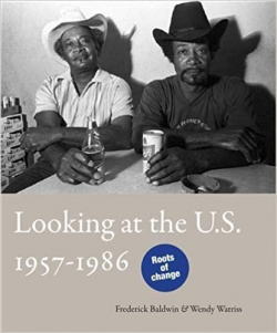 Looking at the U.S. 1957-1986 par Wendy Watriss