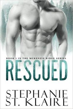 Rescued par Stephanie St. Klaire