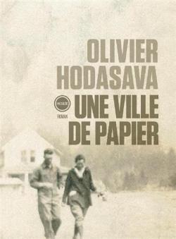 Une ville de papier par Olivier Hodasava