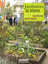 Jardiniers du bitume : Des liens fleurissent dans les jardins partags par Rollier