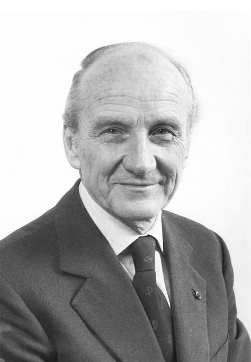 Bernard Destremau