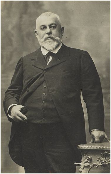 Charles Vapereau