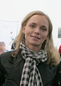 Nina Hollein