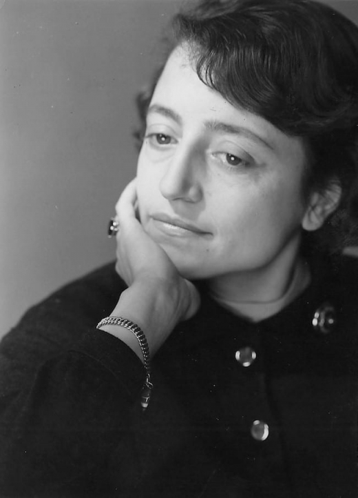 Nora Mitrani